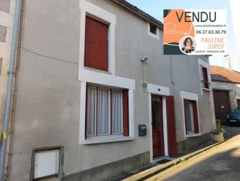 VENDU EN EXCLUSIVITE, Maison à rénover avec jardinet et garage à COURSON LES CARRIERES